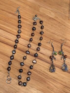 Natural Pearl Bead Necklace and Drop Earrings Set - Chocolate Pearls